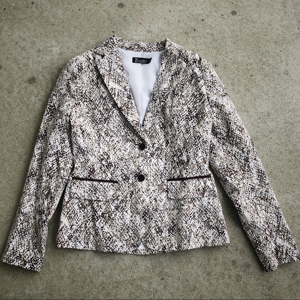 New York & Company // Brown snakeskin jacket // 4